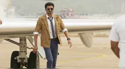 Sarkar Day 1 Box Office Collection: சரவெடியாக வெடிக்கும் சர்கார்: தீபாவளிக்கு வசூல் மழை பொழிந்த தளபதி விஜய்!