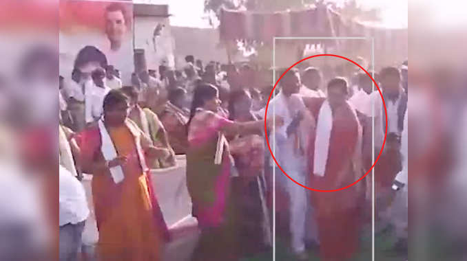 Telangana polls 2018: Actor-turned-politician Vijayashanti falls as stage collapses during rally in Achampet 