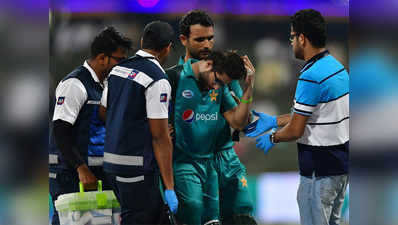 PAK vs New Zealand: पाकिस्तानी बल्लेबाज इमाम-उल-हक के हेलमेट पर लगी गेंद, जांच में खतरे की कोई बात नहीं