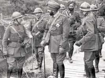 WW1: ७४,००० भारतीय सैनिकांना इंग्लंडने दिली आदरांजली