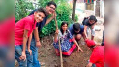 लोग डालते थे कूड़ा, बच्चों ने बना दिया चमन