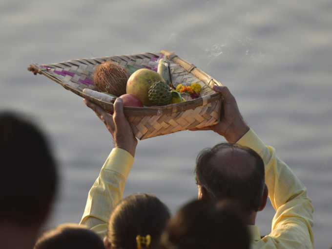 दूसरे दिन खरना से होती है निर्जला व्रत की शुरुआत