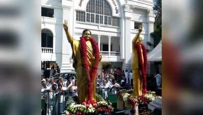 Jayalalitha Statue: ஜெயலலிதா சிலை அதிமுக அலுவலகத்தில் இன்று திறக்கப்பட்டது