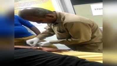 हरियाणा के सरकारी अस्पताल में डॉक्टर के सामने चपरासी ने मरीज को लगाया टांका, जांच के आदेश