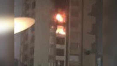 हवन के दौरान 21 मंजिला इमारत में आग, मामा-भांजे की झुलसकर मौत