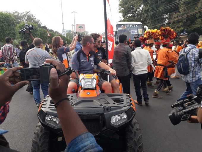 అమరావతిలో F1H2O అంతర్జాతీయ క్రీడాకారుల సందడి