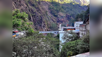 भूकंप से तबाह चीन-नेपाल फ्रेंडशिप पुल का पुनर्निर्माण शुरू