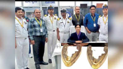 लखनऊ: एयरपोर्ट पर कस्टम ने पकड़ा 1.52 करोड़ का सोना
