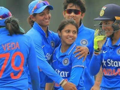 भारतीय महिला क्रिकेट संघाला द्या पाठिंबा !