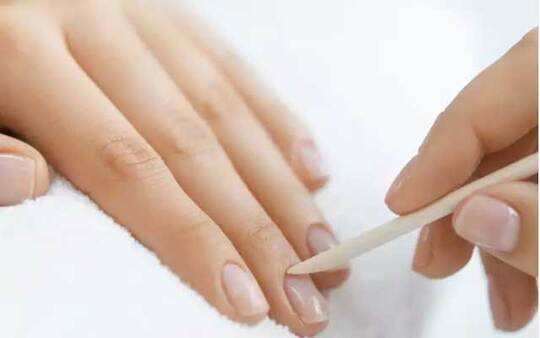 How to grow nails fast : इन तरीकों को अपनाएं, मजबूत, लंबे, खूबसूरत नाखुन पाएं How to grow nails fast : इन तरीकों को अपनाएं, मजबूत, लंबे, खूबसूरत नाखुन पाएं