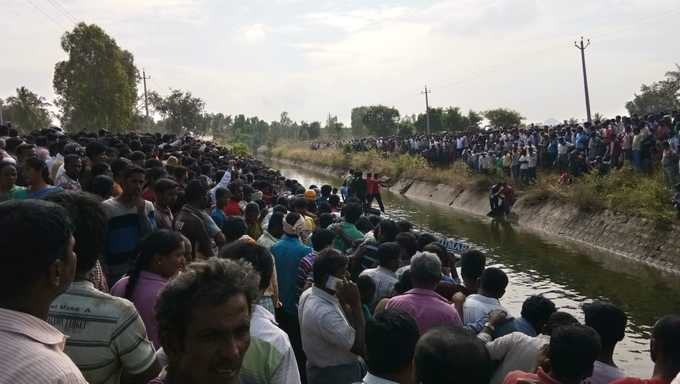 ನಾಲೆಯಲ್ಲಿ ಬಿದ್ದವರಿಗಾಗಿ ಹುಡುಕಾಟ