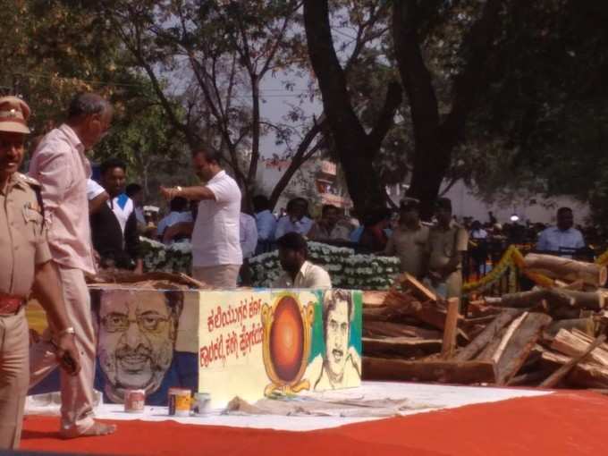 ಕಲಿಯುಗದ ಕರ್ಣ ಕಾಲದಲ್ಲಿ ಕರಗಿ ಹೋದೆಯಾ?