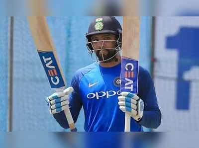 Rohit Sharma: டெஸ்டில் ‘டான்’ ரோகித்துக்கு வாய்ப்பு கொடுக்கலாமா? : கவாஸ்கர் கணிப்பு!