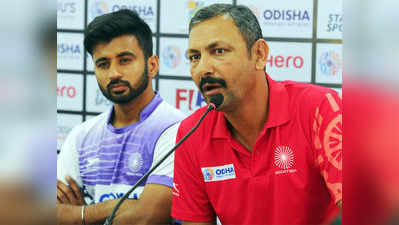 कोच हरेंद्र ने विश्व कप टीम में जूनियर खिलाड़ियों के चयन का बचाव किया