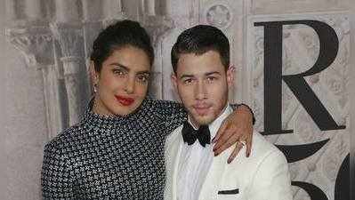 Priyanka-Nick Wedding: प्रियांका पिंगा घालणार; निक हिंदी गाणी गाणार