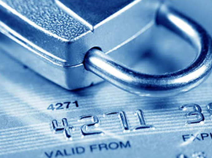 ​ क्रेडिट या डेबिट कार्ड और ऑनलाइन बैंकिंग की डिटेल जीमेल या गूगल ड्राइव से दूर रखें