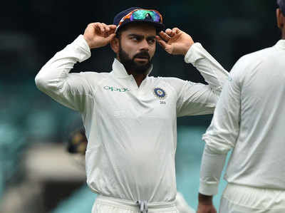 CAXI vs IND: नहीं मिल रहे थे विकेट, कप्तान विराट कोहली ने संभाला बोलिंग में मोर्चा