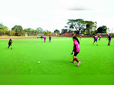 ಮಂಡೇಪಂಡ ಸುಬ್ರಹ್ಮಣಿ ಸ್ಮಾರಕ ಹಾಕಿ ಟೂರ್ನಿ ಆರಂಭ