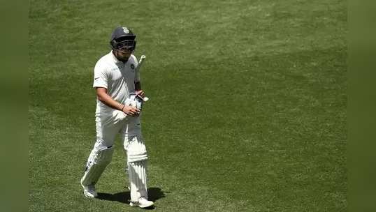 Adelaide Test DAY 1: భారత్‌ని ఆదుకున్న పుజారా 