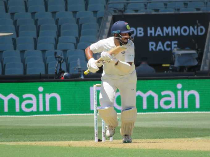 Adelaide Test DAY 1: భారత్‌ని ఆదుకున్న పుజారా