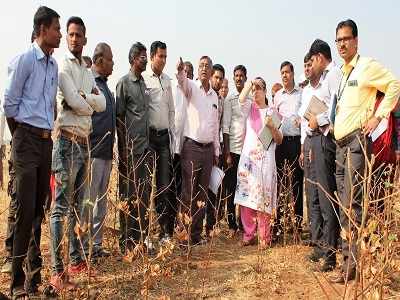 शेतकऱ्यांच्या व्यथा ऐकून केंद्रीय समितीचा काढता पाय