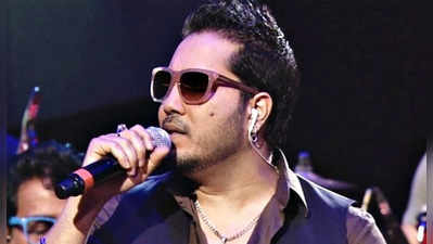 mika singh: भारतीय दुतावासाच्या मदतीनं मिका सिंगची सुटका