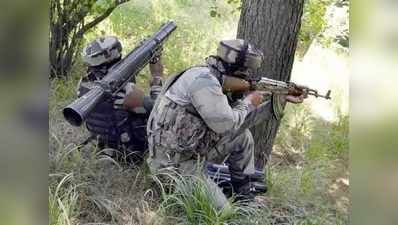 जम्मू-कश्मीर: मुजगुंड में सेना और आतंकियों के बीच मुठभेड़ जारी