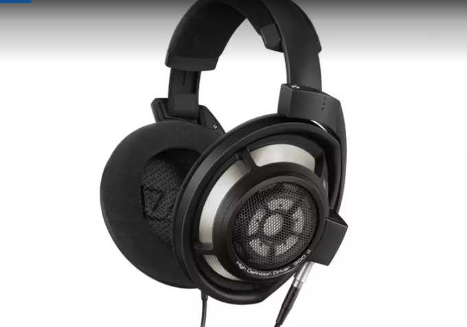 Sennheiser HD800 S: १ लाख २८ हजार