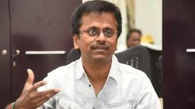 AR Murugadoss : சர்கார் சர்ச்சை: ஏ.ஆர்.முருகதாஸ் மீது வழக்குப்பதிவு!