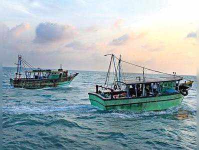 Bay of Bengal: தாழ்வு மண்டலம் இன்று புயலாக மாற வாய்ப்பு - மீனவா்களுக்கு எச்சரிக்கை