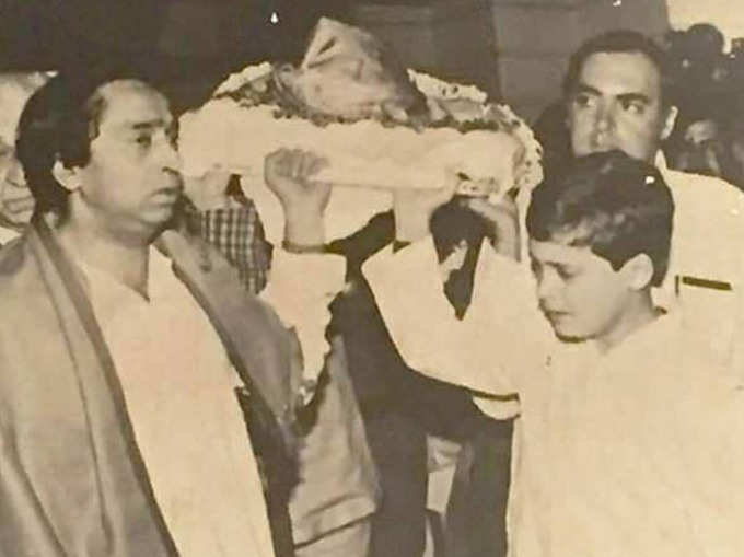 इंदिरा गांधी की मौत के दौरान रो पड़े कमलनाथ