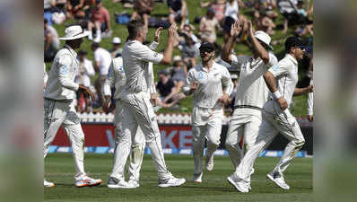 NZ vs SL: साउथी ने झकझोरा शीर्ष क्रम, श्री लंका के नौ विकेट पर 275 रन