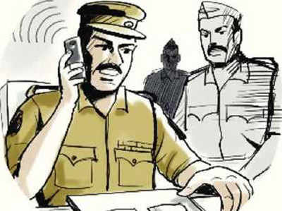 स्कूल ना जाने के लिए बनाया बहाना तो ममी ने बुला ली पुलिस