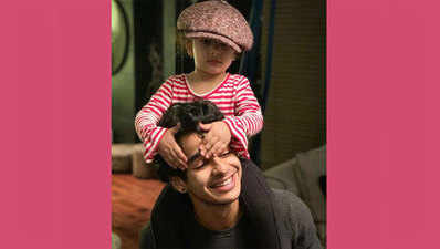 ईशान खट्टर के साथ शाहिद की बेटी मीशा का यह फोटो है सुपर क्यूट, आपने देखा?