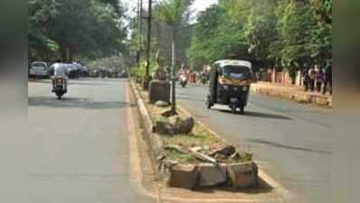 ಮೆರವಣಿಗೆ ಮಾರ್ಗ ಧೂಳುಮಯ