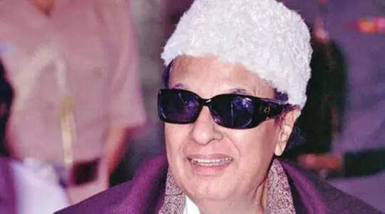 MGR Death Anniversary,MGR: இன்று எம்.ஜி.ஆர்., 31வது நினைவு தினம் : மக்கள்  மனதில் நீங்காத மாமனிதர்! - former chief minister mg ramachandran 31st death  anniversary special - Samayam Tamil