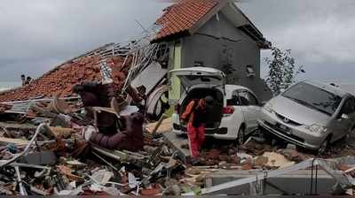 Indonesia Tsunami: 281కి చేరిన మృతులు
