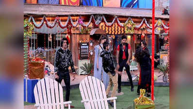 Bigg Boss 12 Episode 100 Day 99: घर में हुआ क्रिसमस सेलिब्रेशन, घरवालों को मिले गिफ्ट्स