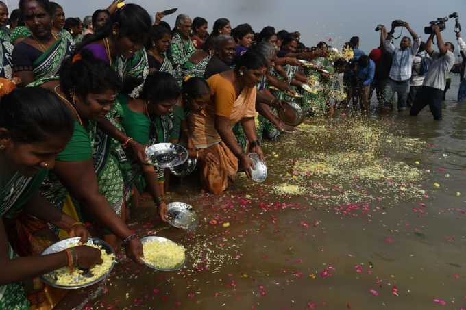 சுனாமி நினைவு தின புகைப்படங்கள்!