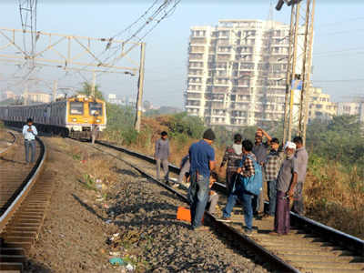 Mumbai Harbour Local: हार्बर मार्गावरील वाहतूक सुरळीत