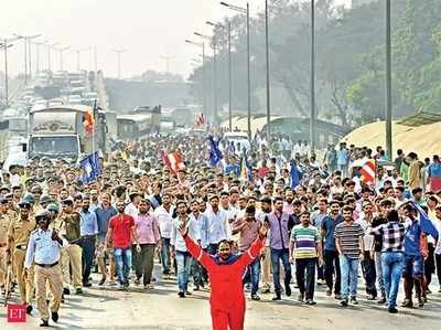 कोरगांव हिंसा: अपना बेटा गंवाने वाली मां ने कहा, दोषियों के पकड़े जाने तक न्याय नहीं होगा