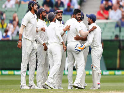 India vs Australia: मेलबर्न कसोटीत विजयासाठी भारताला हव्या २ विकेट