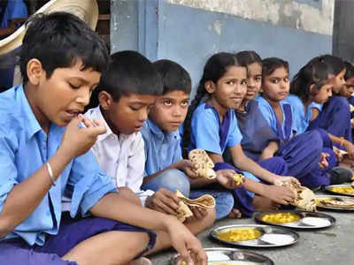 माध्यान्ह भोजन योजनेला सुरुंग, सरकारी तांदुळाची अवैध विक्री