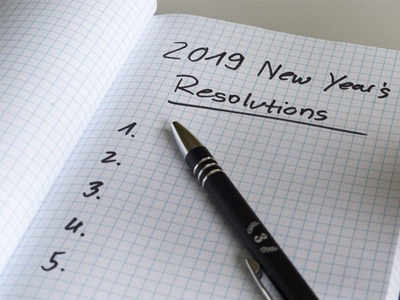 New Year Resolutions: नववर्षाच्या निमित्ताने संकल्पांचीही लाट