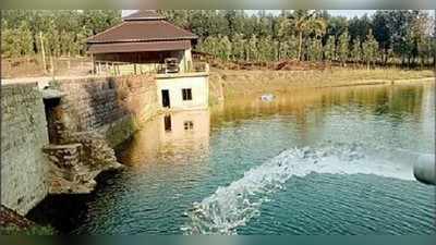 ಆನೆ ಹಾವಳಿ ತಡೆಗೆ ಕೆರೆ ನಿರ್ಮಿಸಿದ ರೈತ