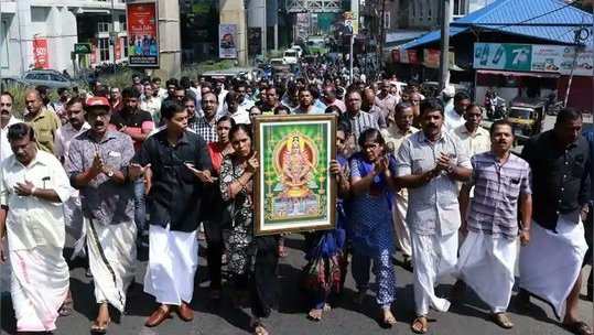 Kerala Bandh: మహిళల శబరిమల ప్రవేశం.. కేరళలో టెన్షన్ టెన్షన్ 