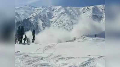 Jammu avalanche : हिमकडा कोसळला; एका जवानाचा मृत्यू