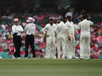 India vs Australia 4th Test Day 3: బ్యాడ్ లైట్‌తో నిలిచిన మూడో రోజు ఆట