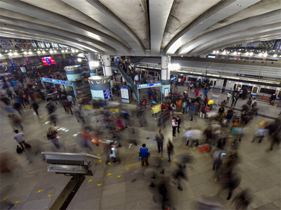 DMRC लगा रही बूस्टर ताकि मेट्रो में न कटे मोबाइल सिग्नल