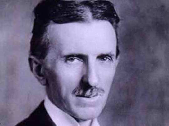 निकोला टेस्ला: एडिसन को हराने वाले इंसान की रोचक कहानी - some top facts you  didn't know about nikola tesla - Navbharat Times